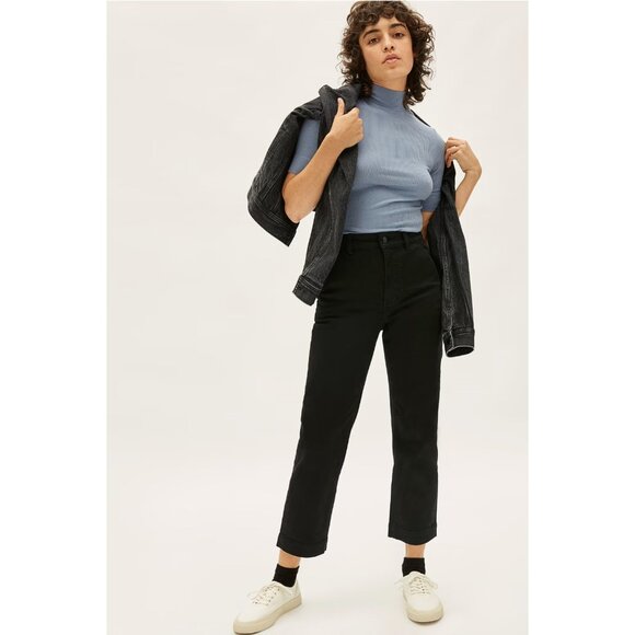 Everlane The Straight Leg Cropped Jean in Black 4 - Picture 3 of 9